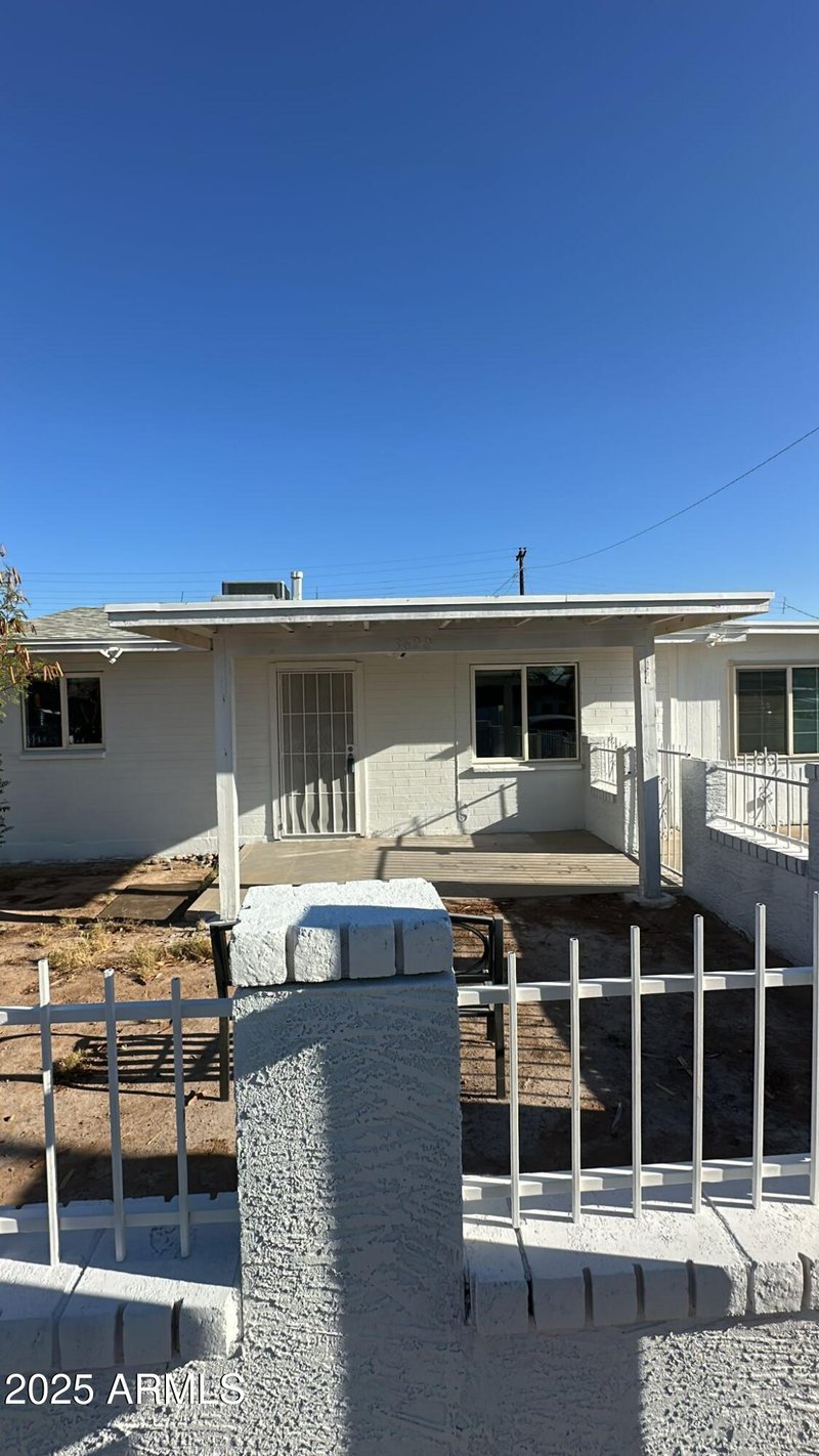 3622 Sunland Ave, Phoenix, AZ 85041