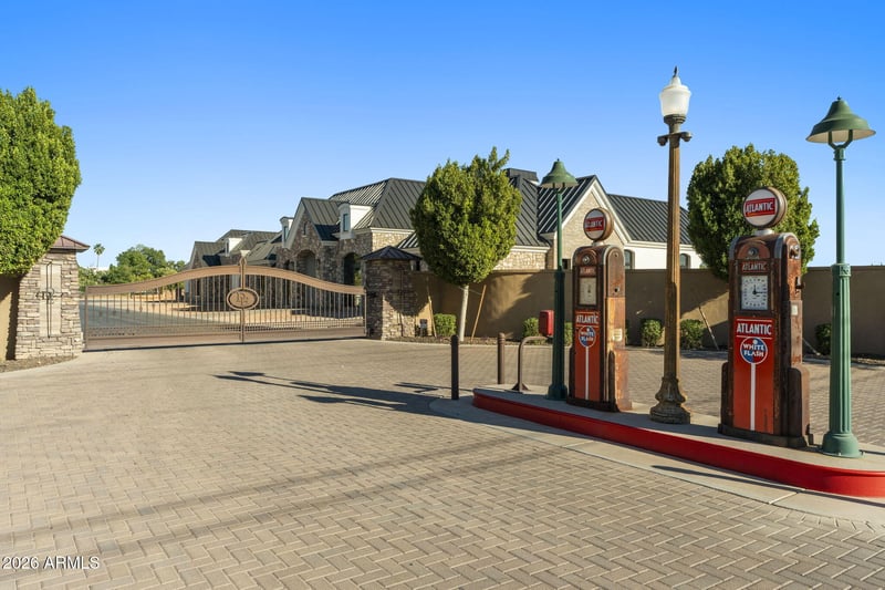 3623 E Mallory Cir, Mesa, AZ 85213