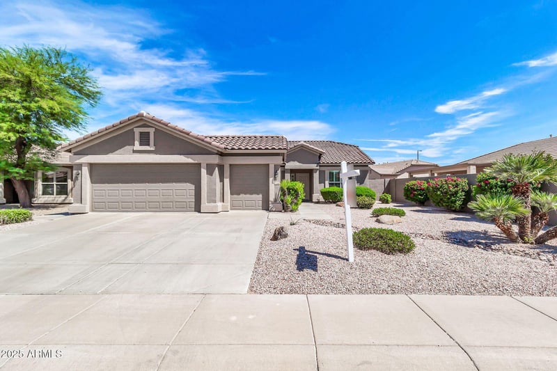 3624 County Down Dr, Chandler, AZ 85249