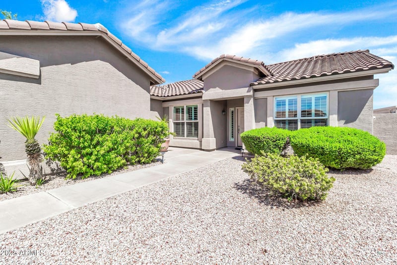3624 County Down Dr, Chandler, AZ 85249