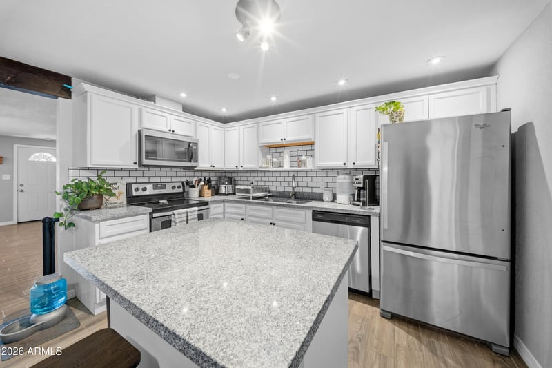 3624 E Captain Dreyfus Ave, Phoenix, AZ 85032