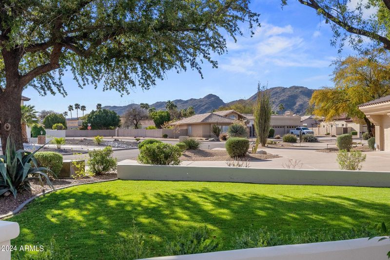 3624 E Coconino Ct, Phoenix, AZ 85044