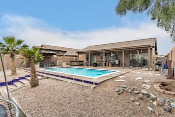 3625 Menadota Dr, Glendale, AZ 85308