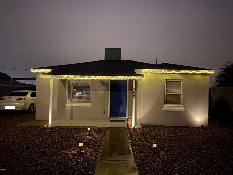 3625 S 17th St, Phoenix, AZ 85040