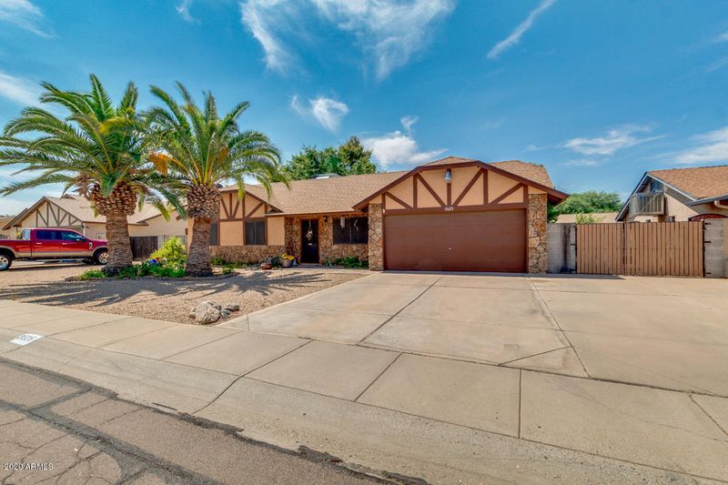 3625 W Michelle Dr, Glendale, AZ 85308