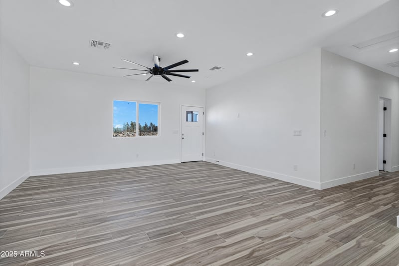 36257 Highland Ave, Tonopah, AZ 85354