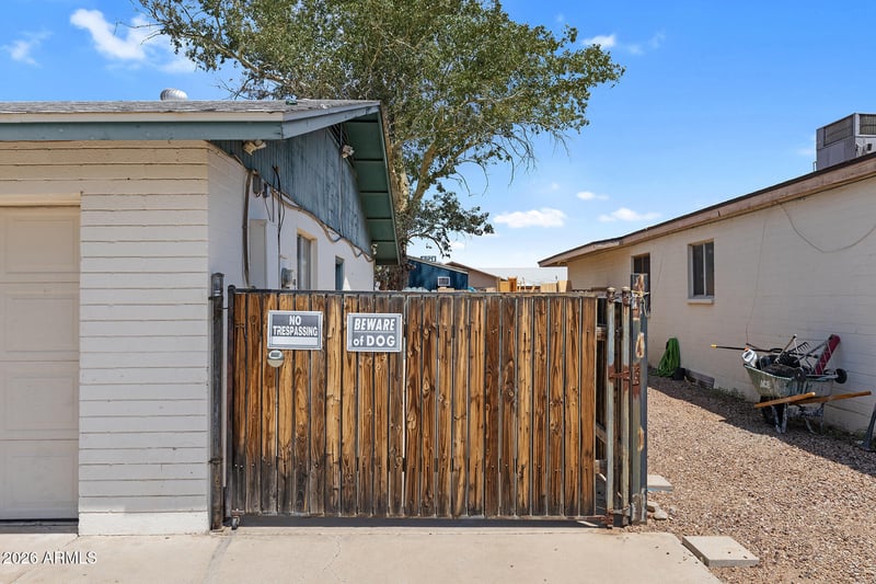 3626 W Shangri La Rd, Phoenix, AZ 85029