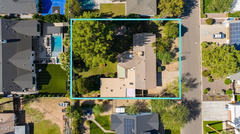 3627 Hazelwood St, Phoenix, AZ 85018