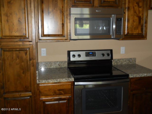 3627 W Banff Ln, Phoenix, AZ 85053