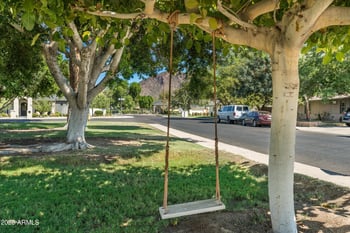 3628 49th Pl, Phoenix, AZ 85018