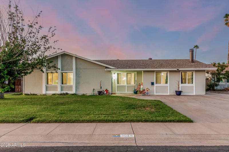 3628 Banff Ln, Phoenix, AZ 85053