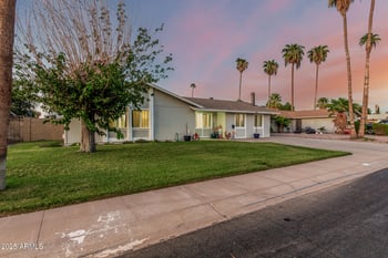 3628 Banff Ln, Phoenix, AZ 85053