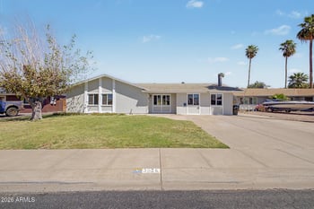3628 Banff Ln, Phoenix, AZ 85053