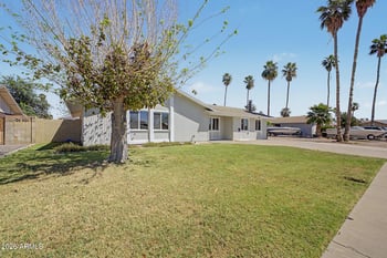 3628 Banff Ln, Phoenix, AZ 85053