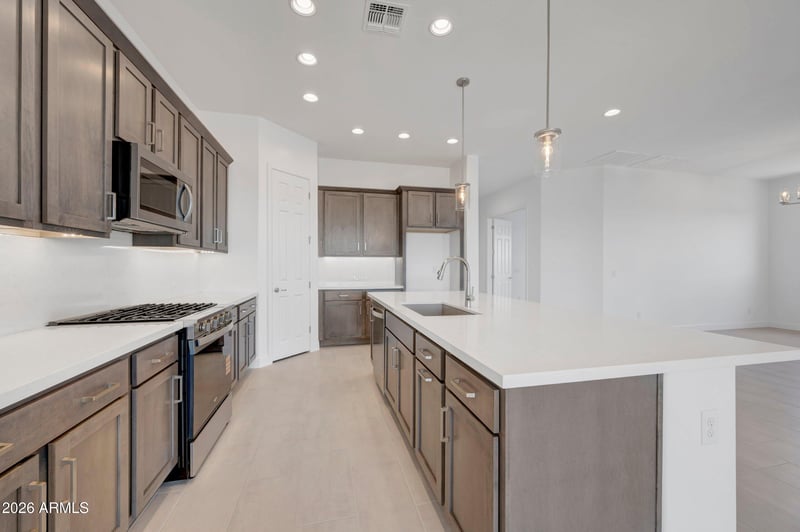 36292 Grapevine Dr, San Tan Valley, AZ 85140