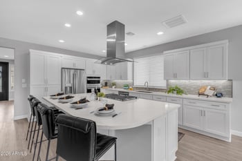 363 E Veterans Way, Queen Creek, AZ 85140