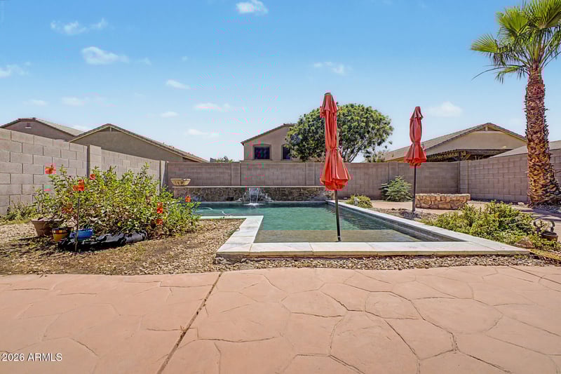 363 Maddison St, San Tan Valley, AZ 85140