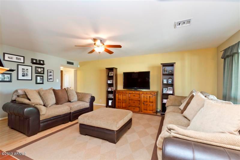 3630 N 49th St, Phoenix, AZ 85018