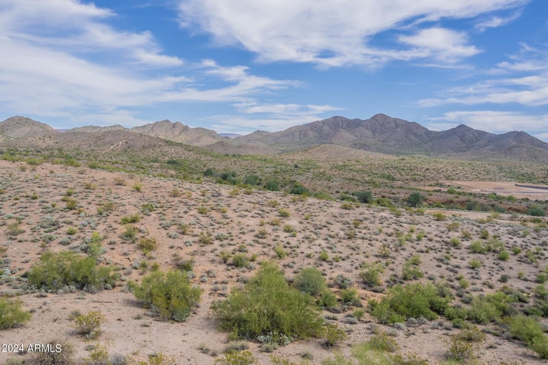 3630 Rivera Dr #3, New River, AZ 85087