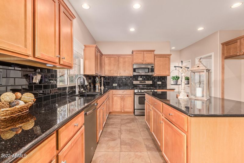 3630 W Turtle Hill Ct, Phoenix, AZ 85086