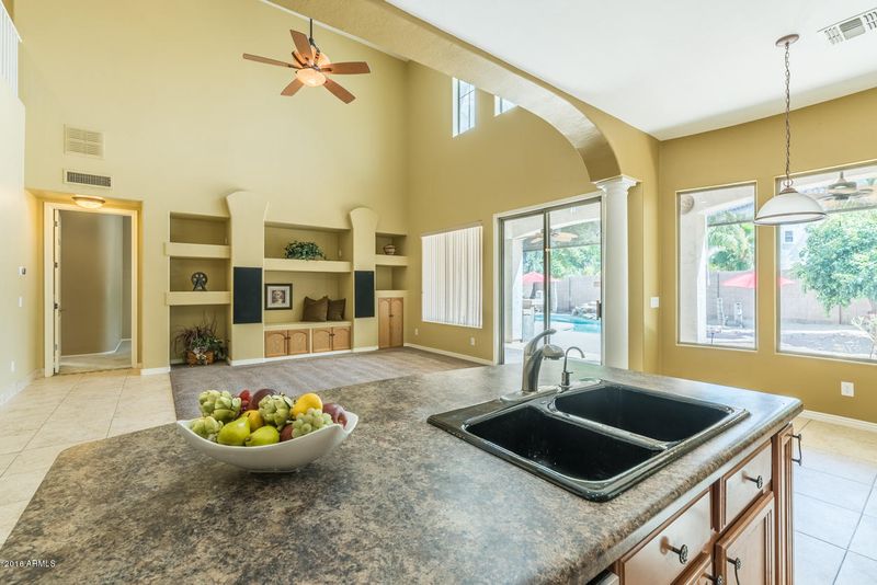 3631 E Powell Way, Gilbert, AZ 85298