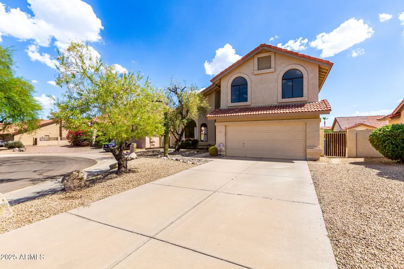 3631 Lavender Ln, Phoenix, AZ 85044