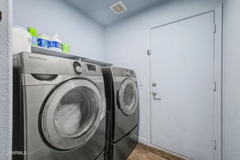 3631 Melinda Ln, Glendale, AZ 85308