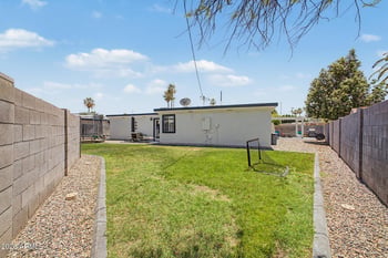 3632 Sunnyside Dr, Phoenix, AZ 85028