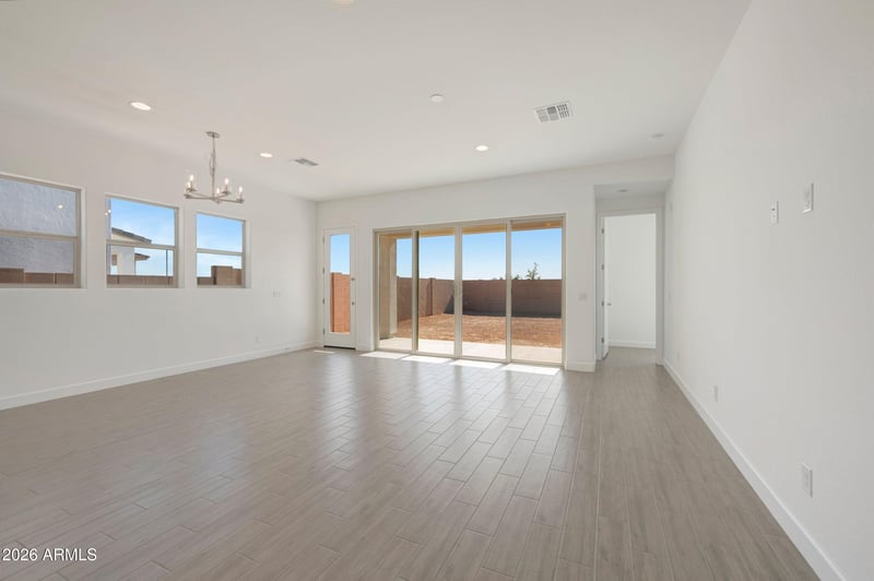 36320 Grapevine Dr, San Tan Valley, AZ 85140