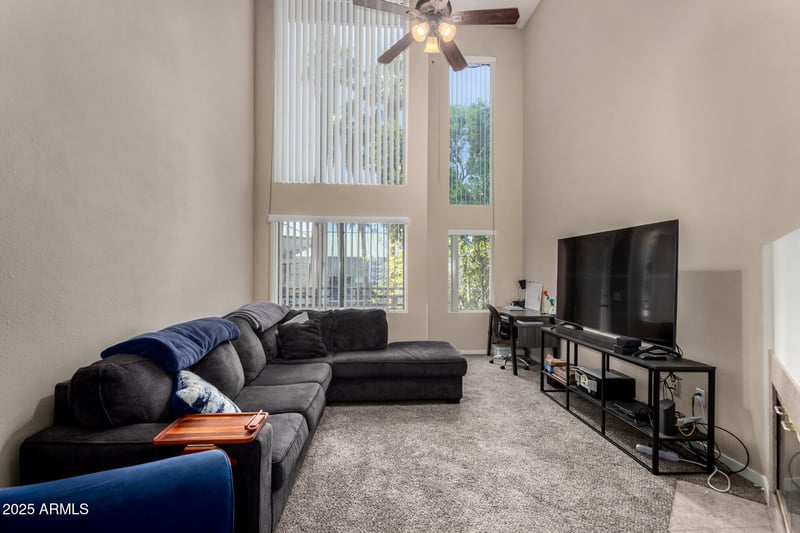 3633 3rd Ave #2012, Phoenix, AZ 85013