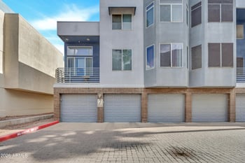 3633 3rd Ave #2060, Phoenix, AZ 85013