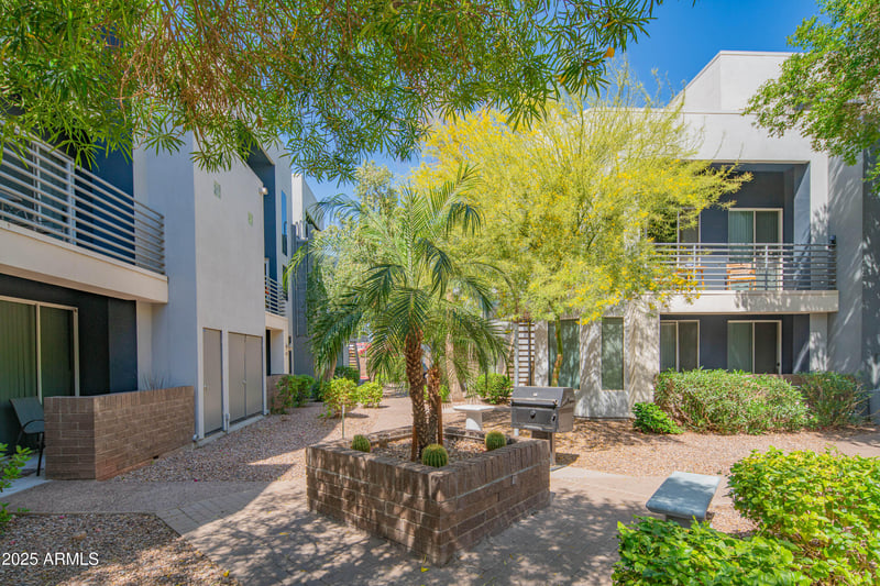 3633 3rd Ave #2061, Phoenix, AZ 85013