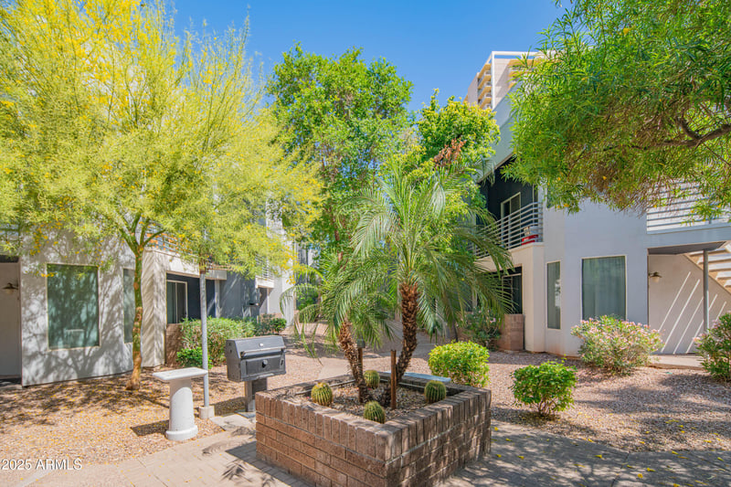3633 3rd Ave #2061, Phoenix, AZ 85013