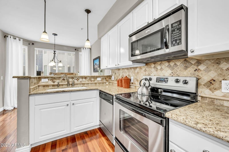 3633 3rd Ave #2102, Phoenix, AZ 85013