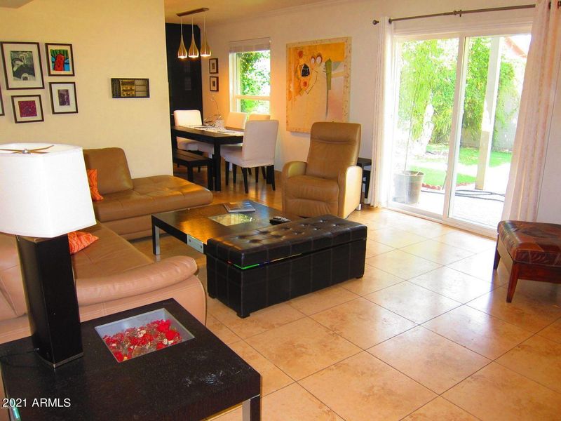 3634 E Charter Oak Rd, Phoenix, AZ 85032