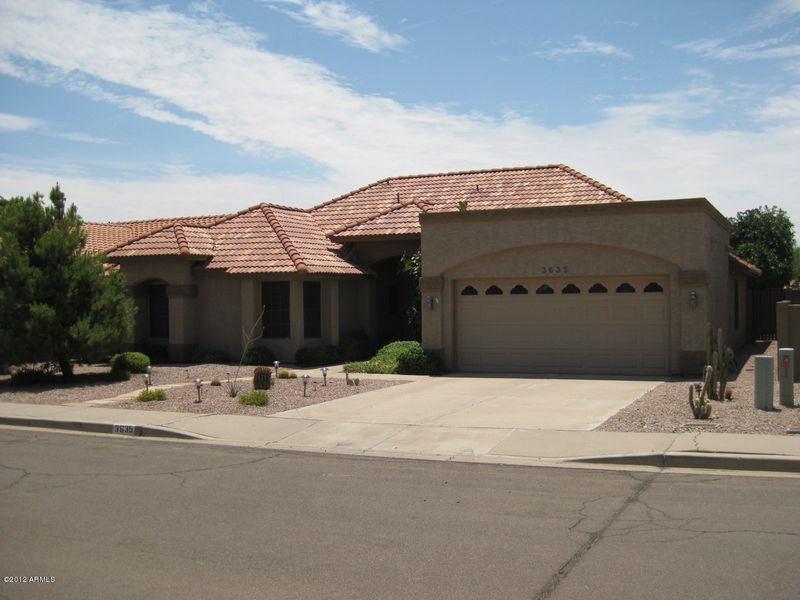3635 E Cathedral Rock Dr, Phoenix, AZ 85044