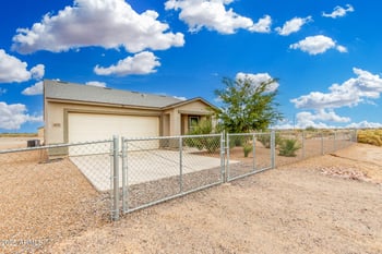3635 Bandelier Dr, Eloy, AZ 85131