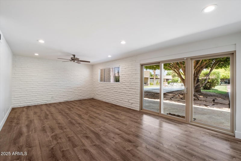 3635 Turney Ave #12, Phoenix, AZ 85018