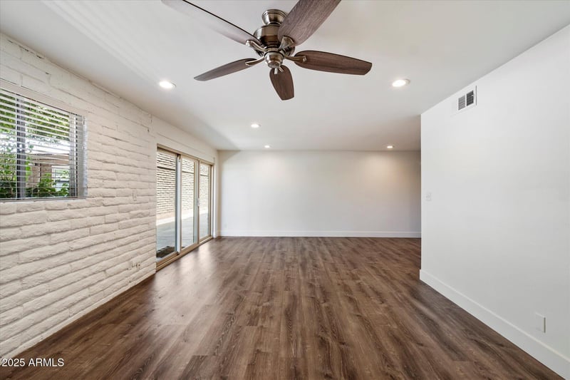 3635 Turney Ave #12, Phoenix, AZ 85018