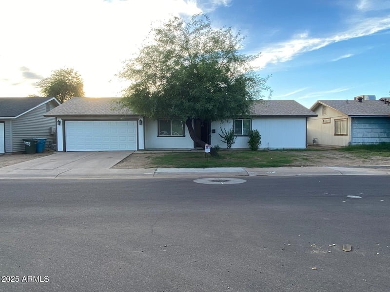 3636 86th Ln, Phoenix, AZ 85037