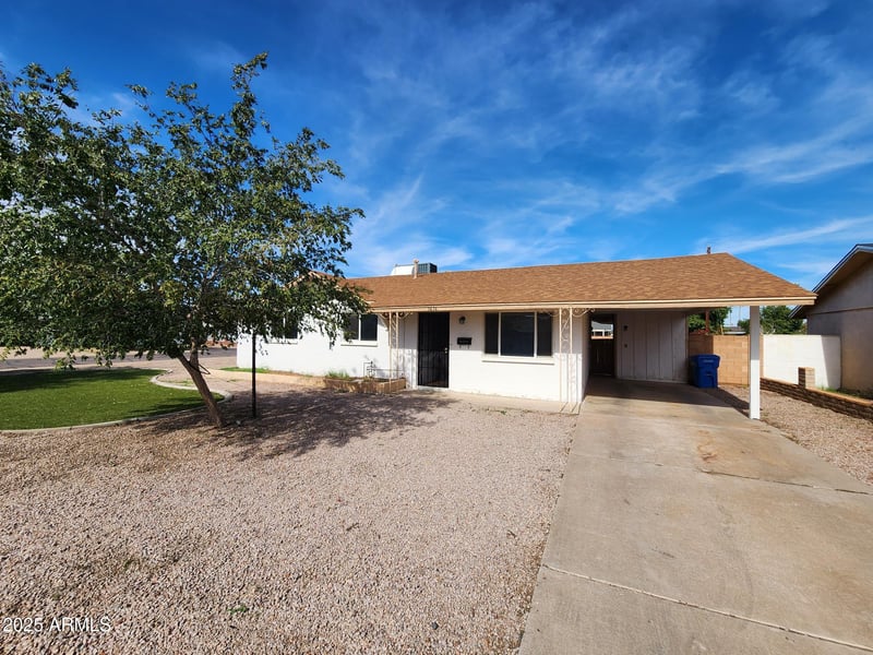 3636 Echo Ln, Phoenix, AZ 85051