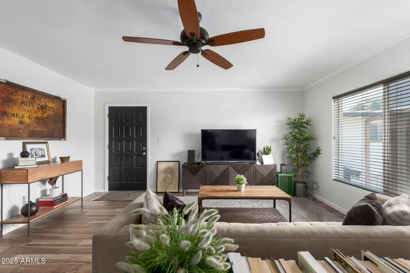 3637 Monterosa St #17, Phoenix, AZ 85018