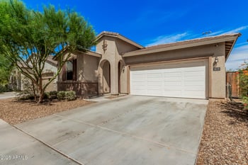 3639 57th Dr, Phoenix, AZ 85043