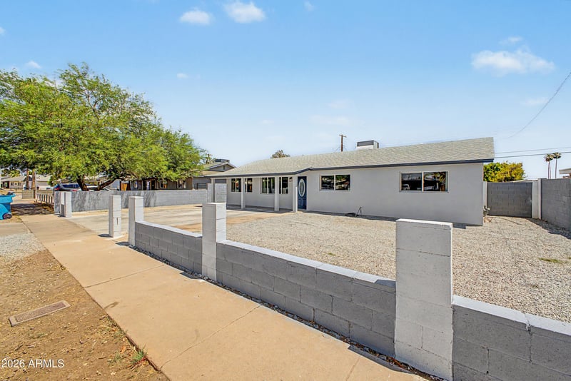 3639 W Lawrence Ln, Phoenix, AZ 85051