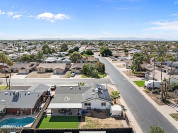 3640 Banff Ln, Phoenix, AZ 85053