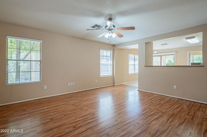 3640 E Constitution Dr, Gilbert, AZ 85296