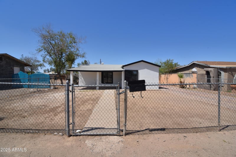 3640 Garfield St, Phoenix, AZ 85009