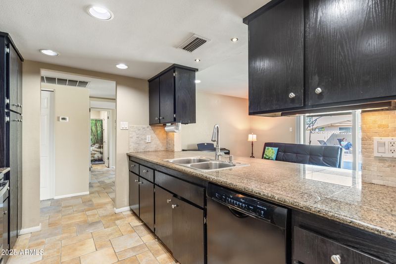 3640 W Redfield Rd, Phoenix, AZ 85053
