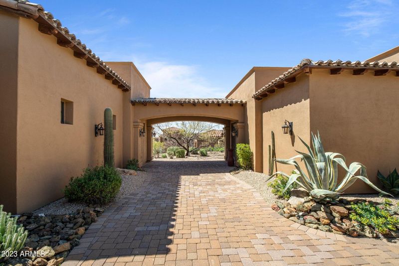 36405 N Boulder View Dr, Scottsdale, AZ 85262