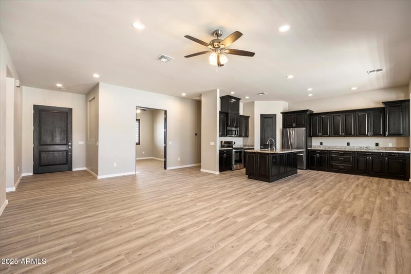 36409 28th Ave, Phoenix, AZ 85086
